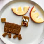 Moos snack bar with apple antlers.